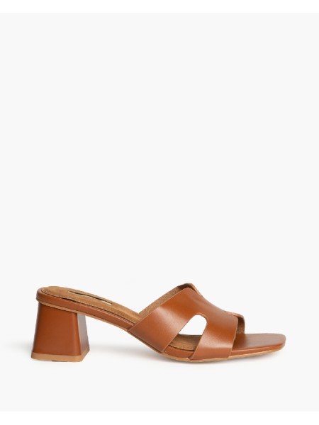 Sandalia de tacon M5370