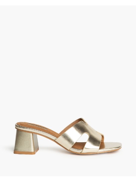 Sandalia de tacon M5370