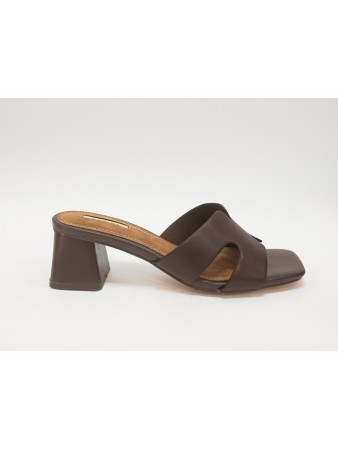 Sandalia de tacon M5370
