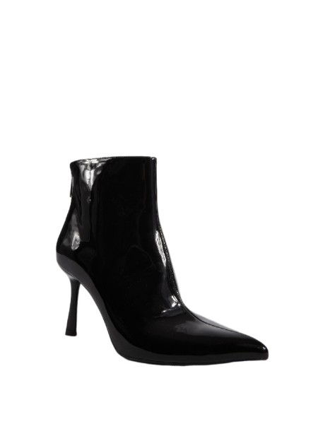 Botin charol M3960