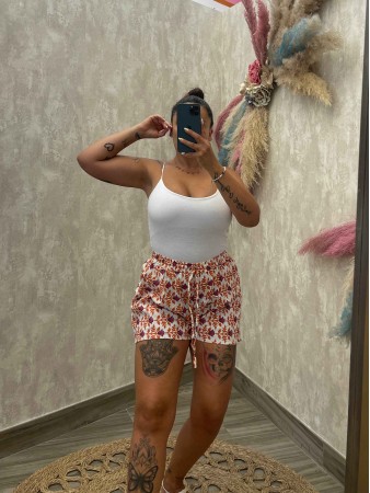 Short Susana